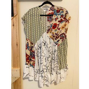 Bucketlist Mixed Media Flowy Floral Dress: Maternity, Beach cover-up, Honeymoon